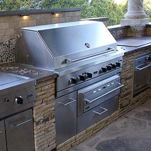 Outdoor Kitchens