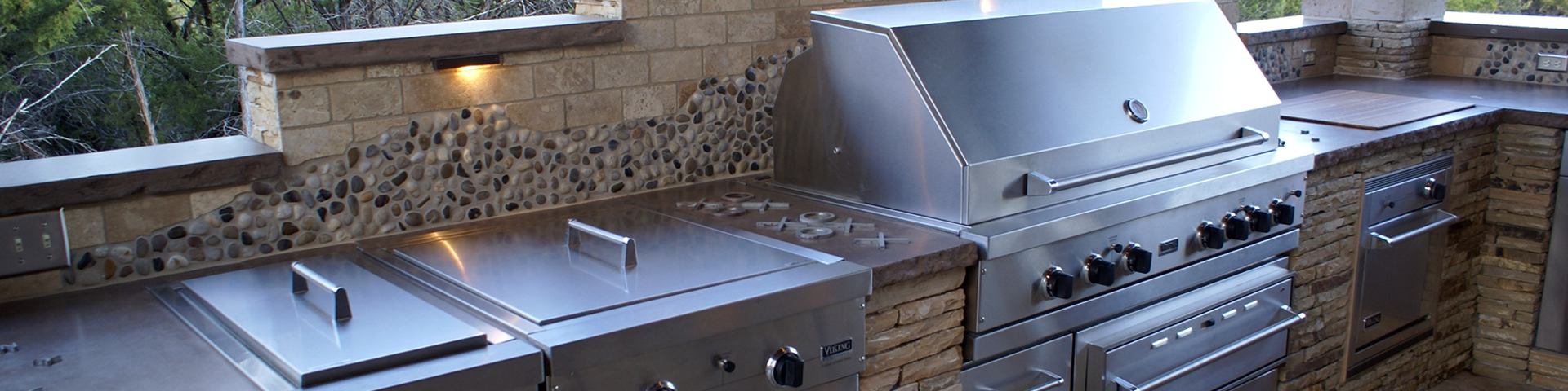 Outdoor Kitchens